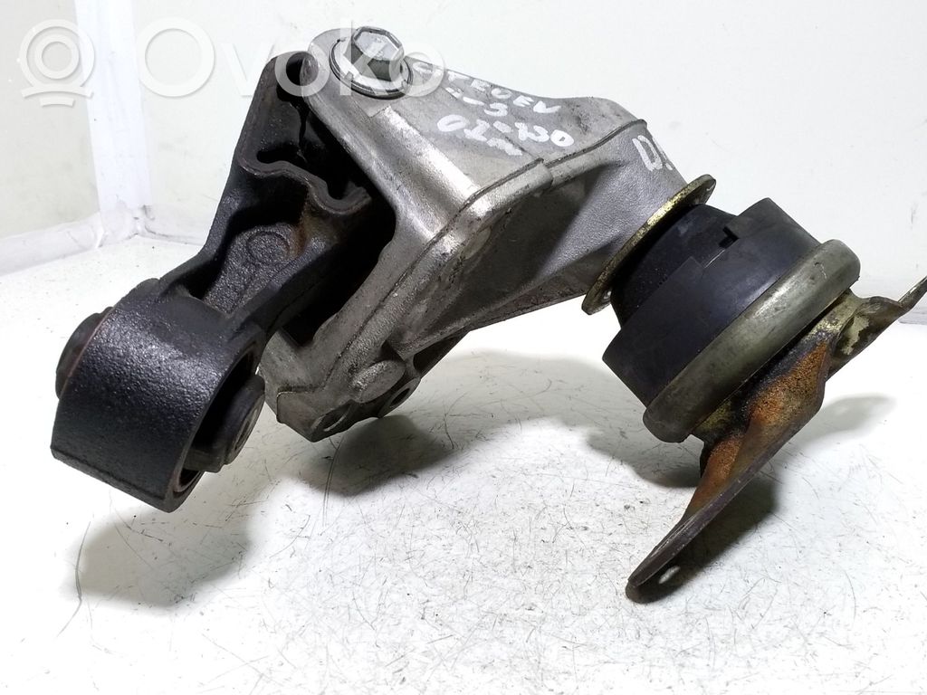 Engine mount bracket   9647646380
