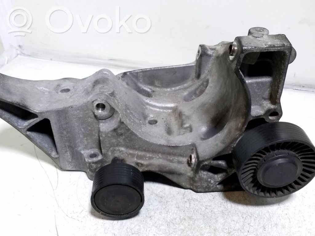 Generator/alternator bracket   11167802639,13992010