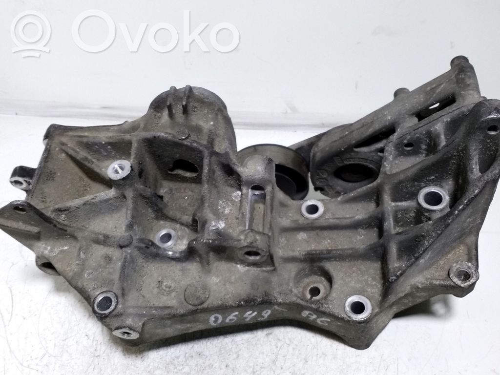Audi A6 S6 C5 4B Generator/alternator bracket 