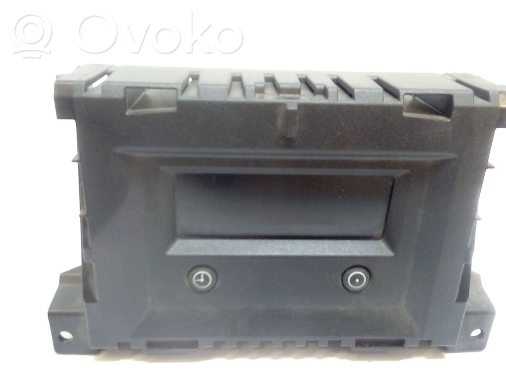 Opel Astra H Screen/display/small screen 