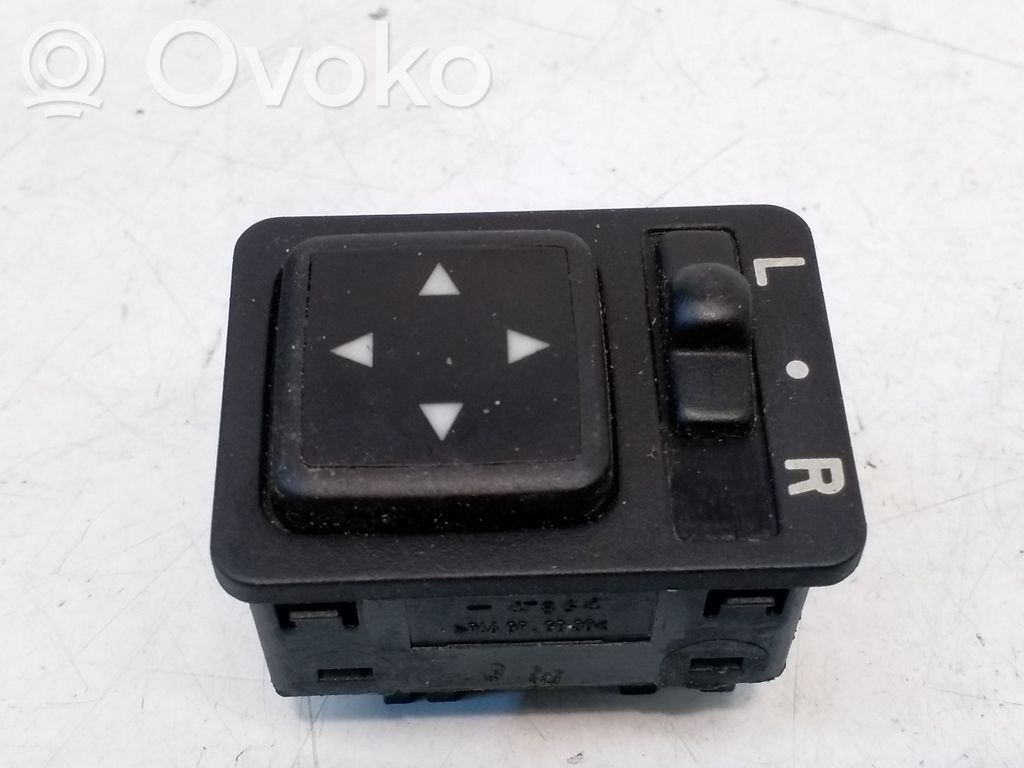 Mitsubishi Carisma Wing mirror switch 