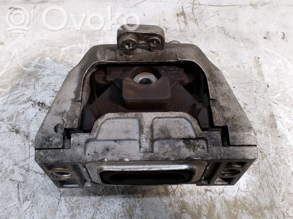 Audi A3 S3 8L Engine mount bracket 