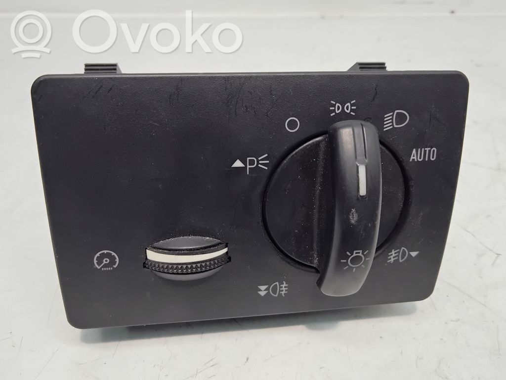 Ford Kuga I Light switch 