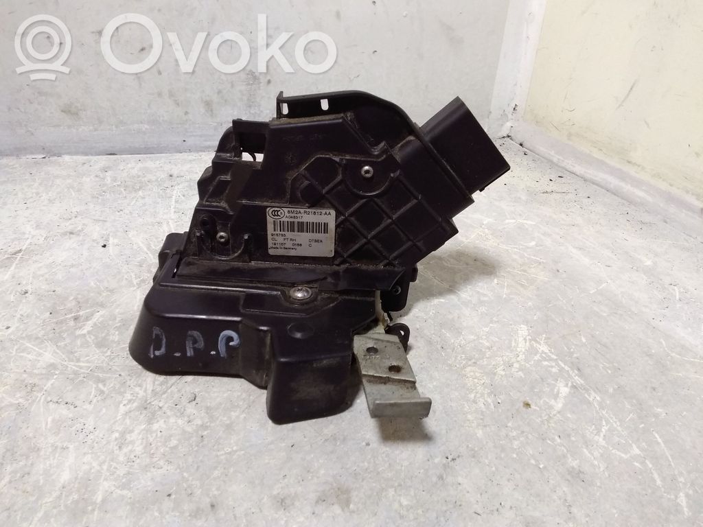 Ford Mondeo MK IV Încuietoare ușă față 
