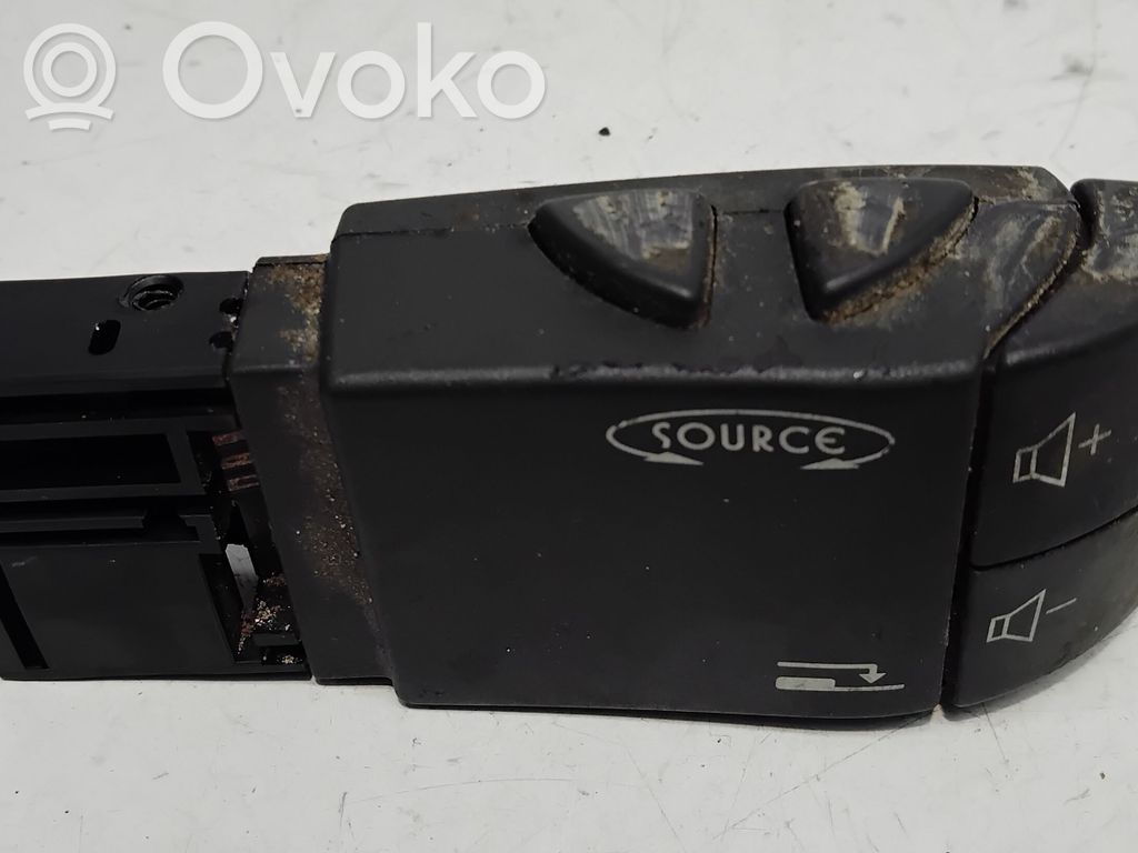 Nissan Primastar Multifunctional control switch/knob 