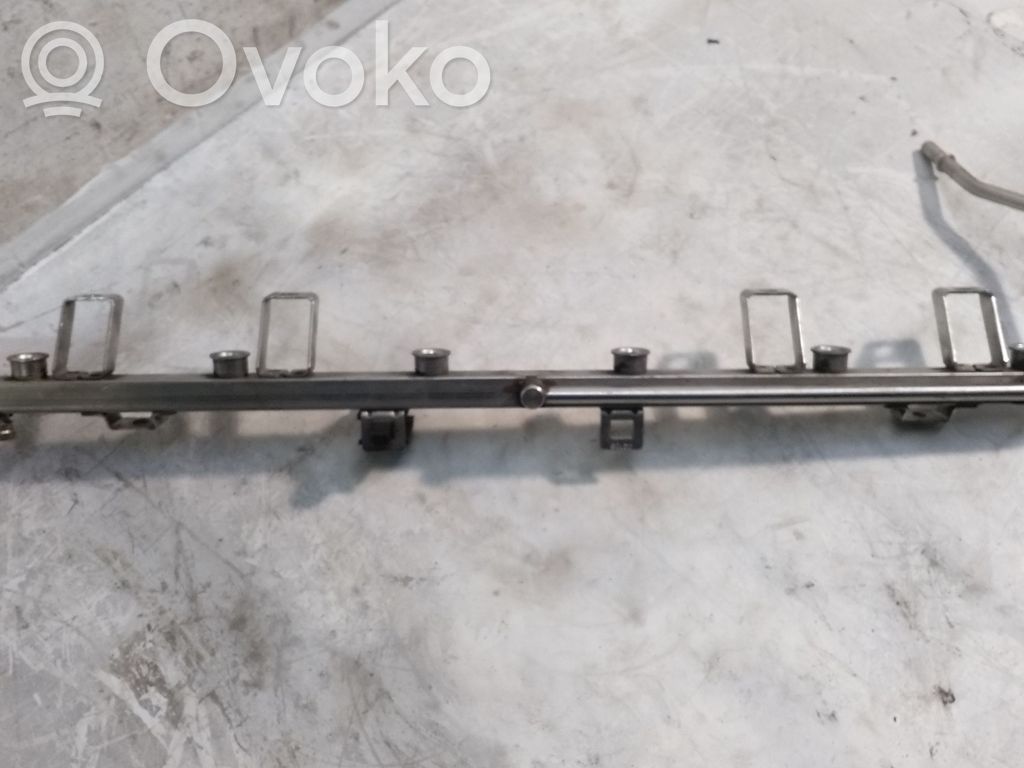 BMW 5 E39 Polttoainepääputki 