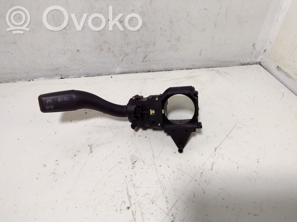 Audi A6 Allroad C6 Indicator stalk 