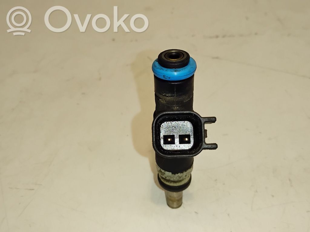 Dodge Caliber Fuel injector 