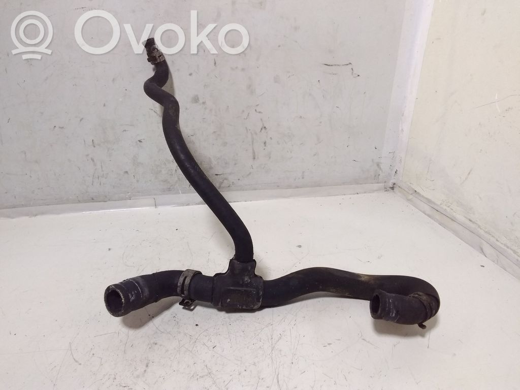 Opel Vectra C Engine coolant pipe/hose 