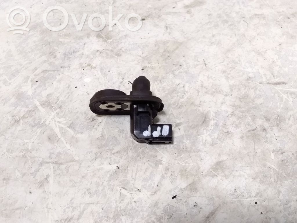 Honda CR-V Front door sensor 