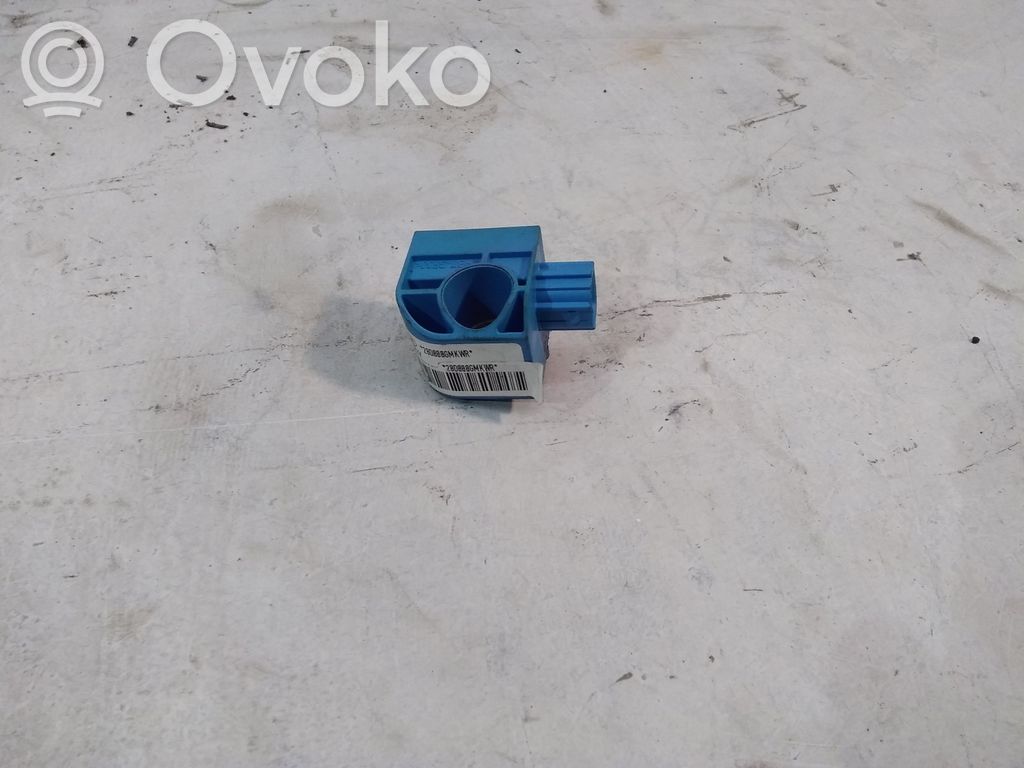 KIA Sorento Airbag deployment crash/impact sensor 