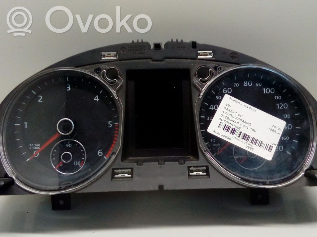 Volkswagen PASSAT CC Licznik / Prędkościomierz 