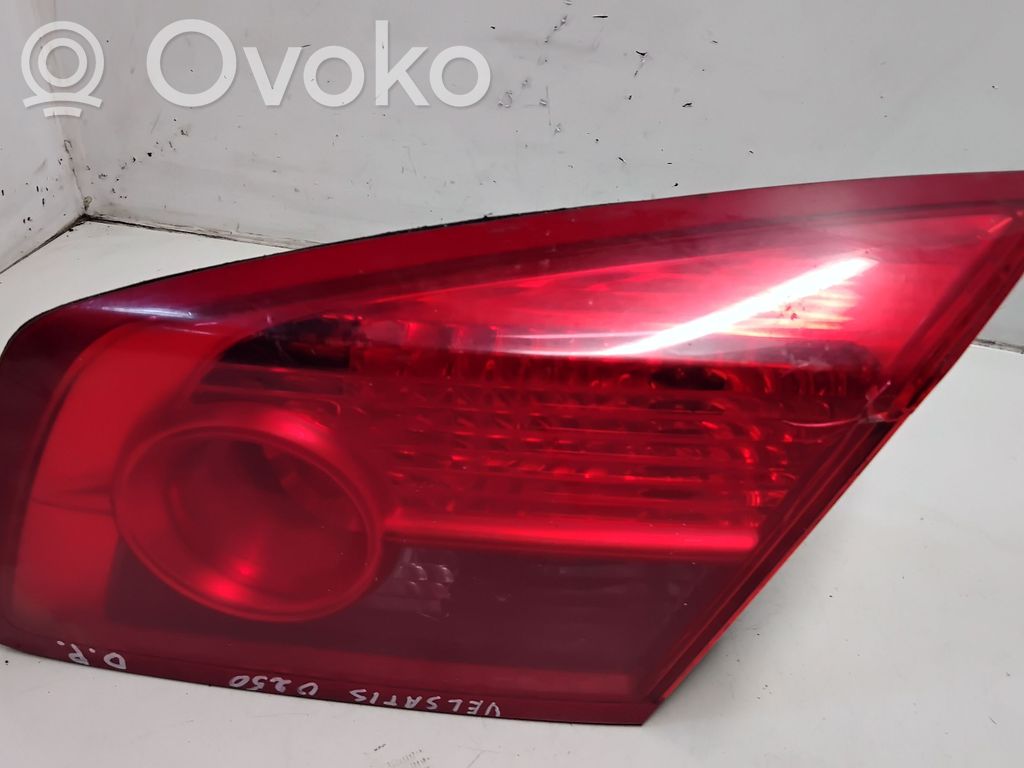 Renault Vel Satis Aizmugurējais lukturis pārsegā 
