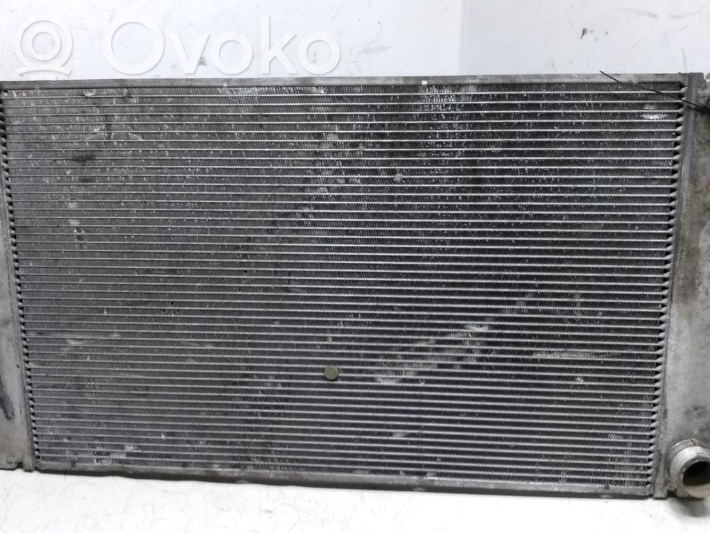 BMW 5 E60 E61 Wasserkühler 