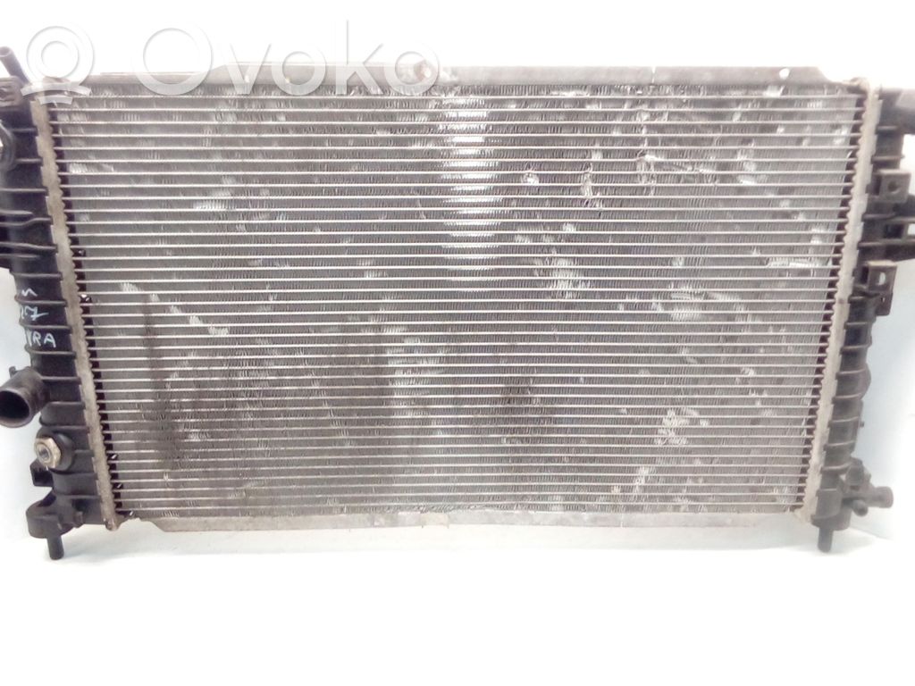 Opel Zafira B Radiator lichid răcire 