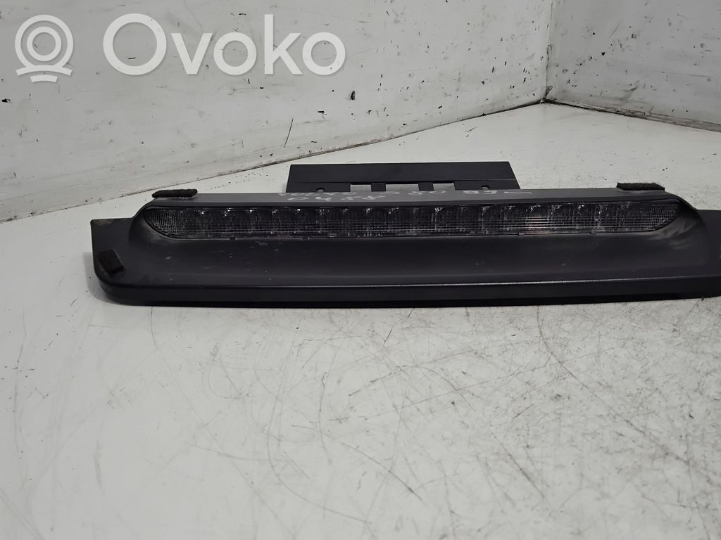Volvo S80 Third/center stoplight 