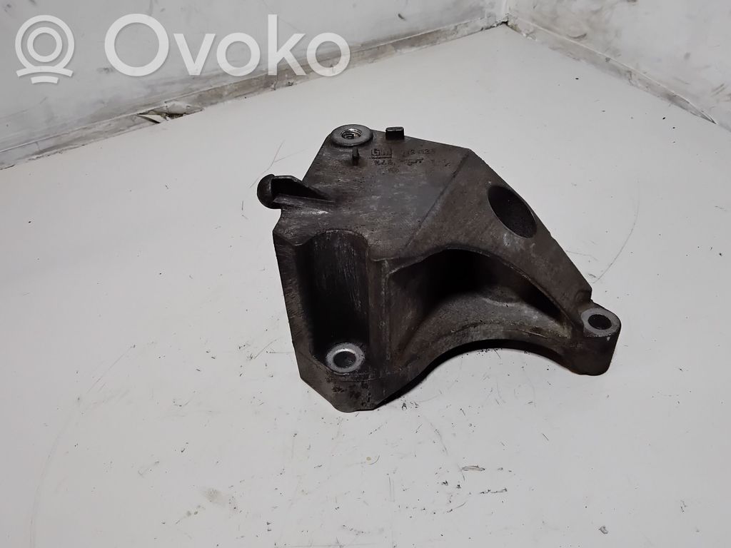 Opel Signum Gearbox mounting bracket 