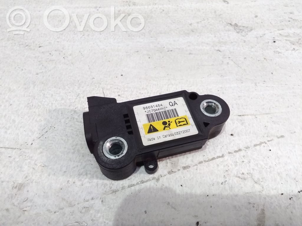 Chevrolet Captiva Senzor impact/declanșare airbag 