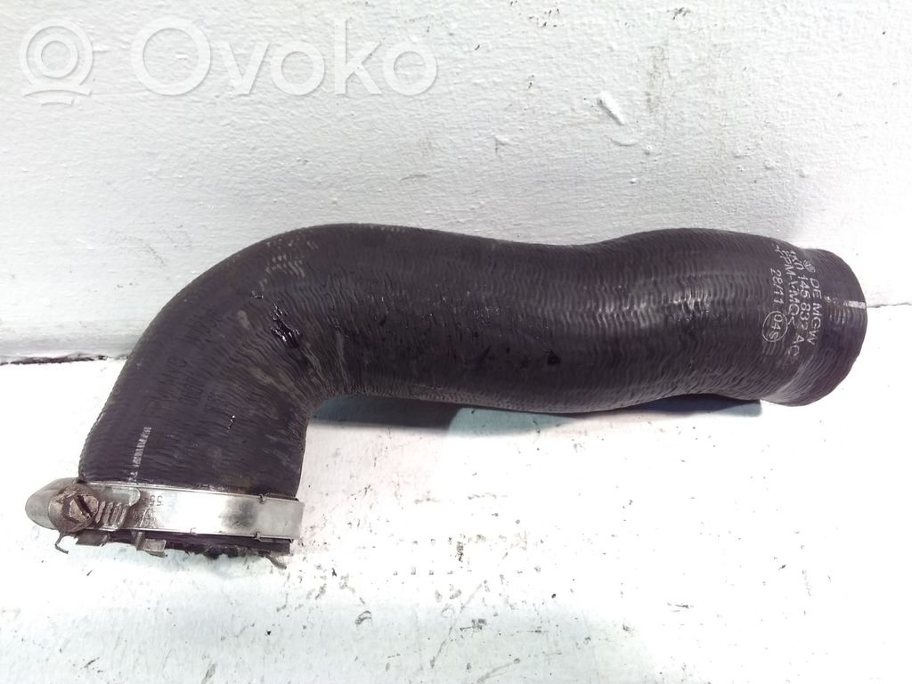 Volkswagen PASSAT CC Tubo flessibile intercooler