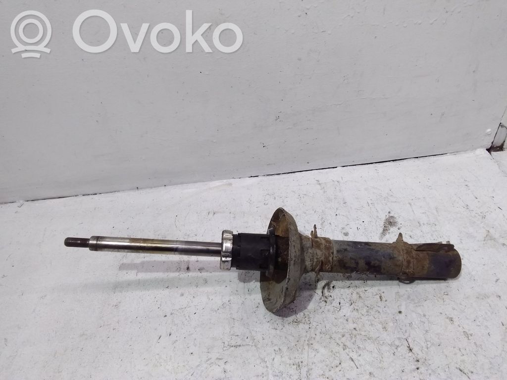 Audi A3 S3 8L Priekšpusē amortizators 