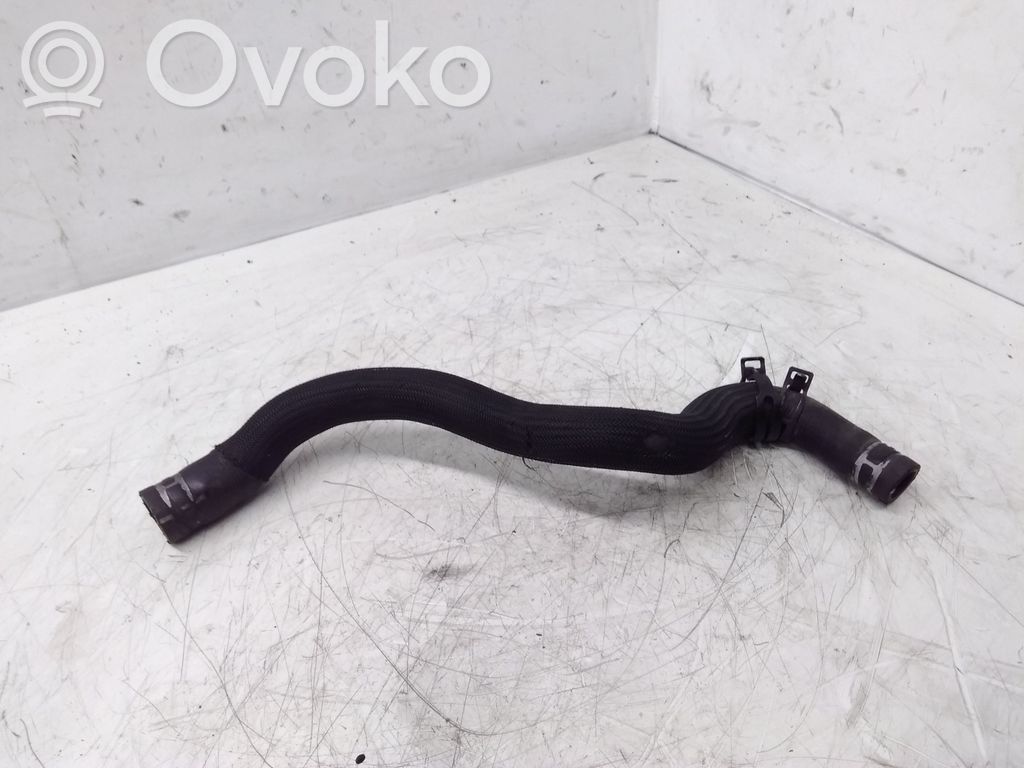 Engine coolant pipe/hose