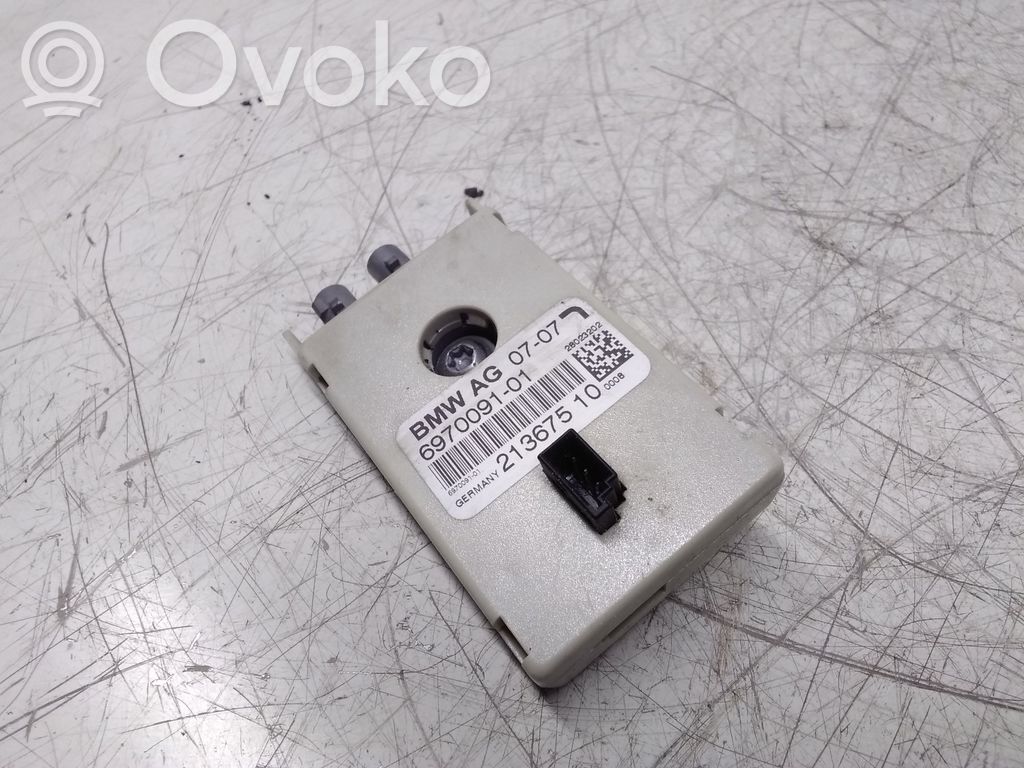 BMW 5 E60 E61 Amplificateur d'antenne 
