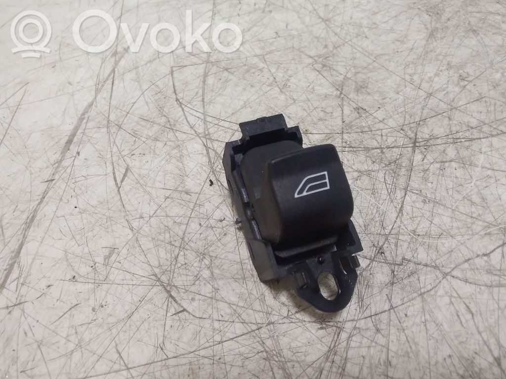Volvo S80 Electric window control switch 