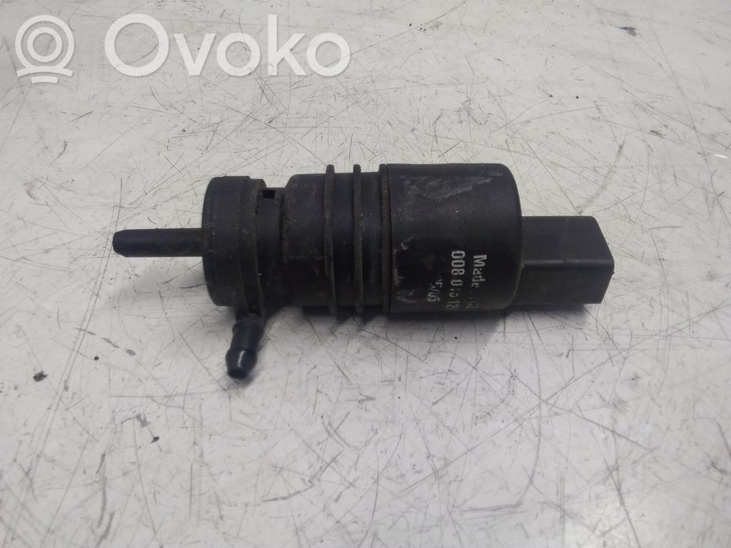 Mercedes-Benz E W211 Windscreen/windshield washer pump 