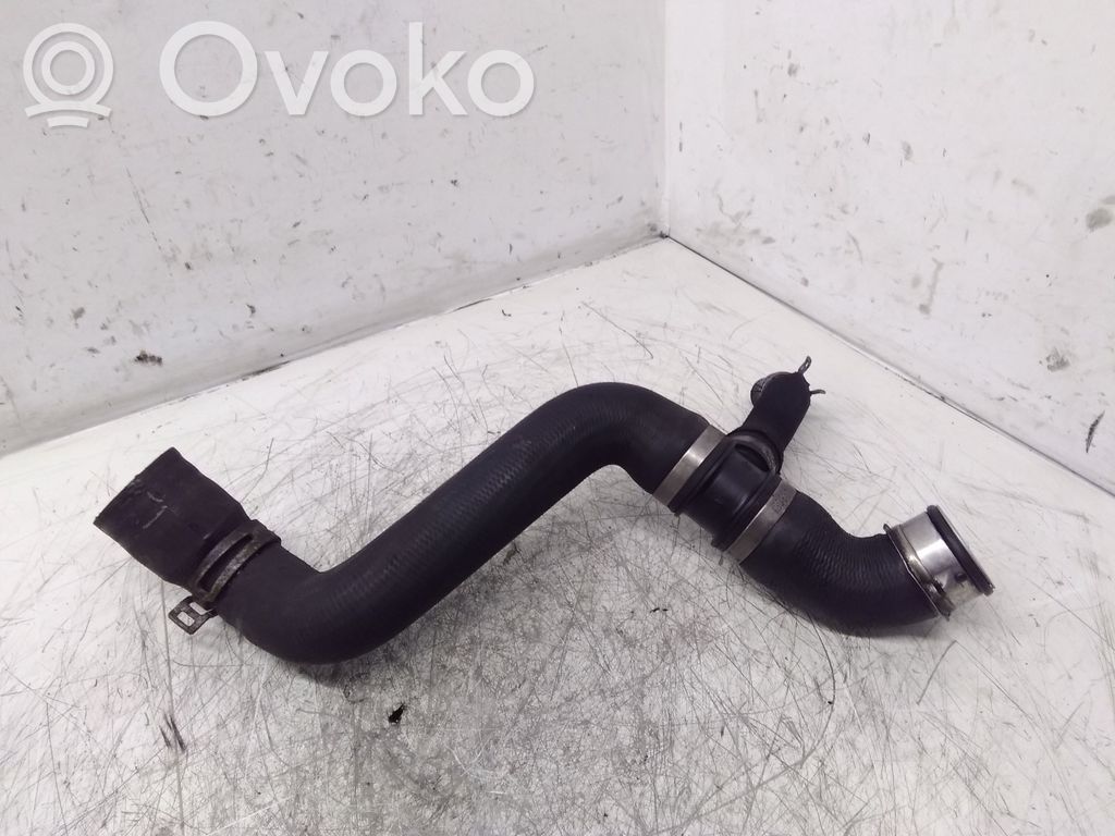 Mercedes-Benz R W251 Tubo flessibile del liquido di raffreddamento del motore 
