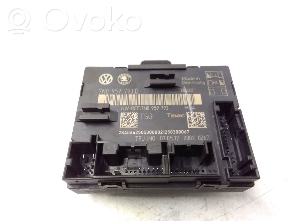 Unité de commande module de porte   7N0959793D