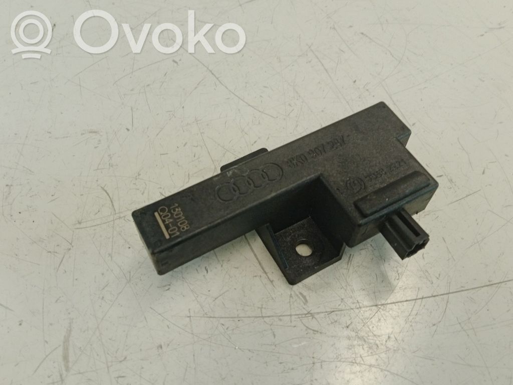 Unidad de control/módulo del control remoto   8K0907247