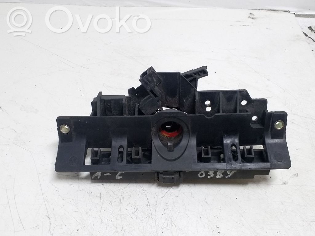 Audi A6 S6 C5 4B Tailgate exterior lock 