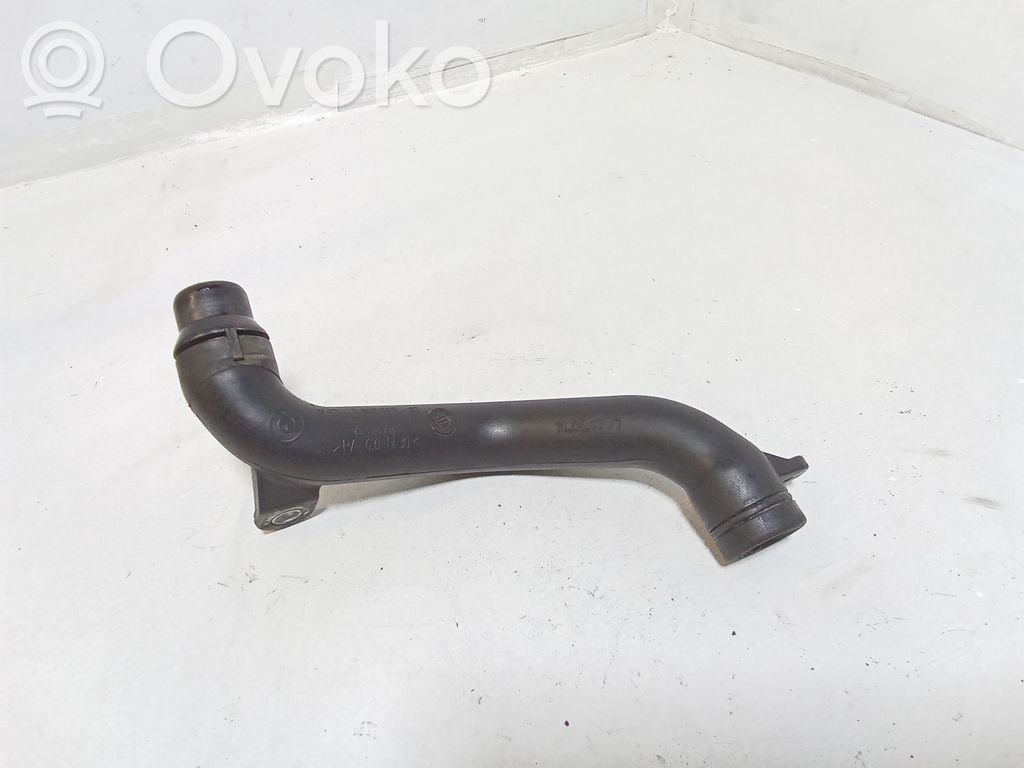 BMW 1 E82 E88 Engine coolant pipe/hose 
