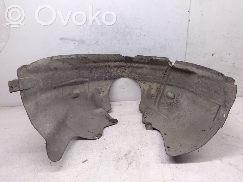 Ford Focus Nadkole przednie 