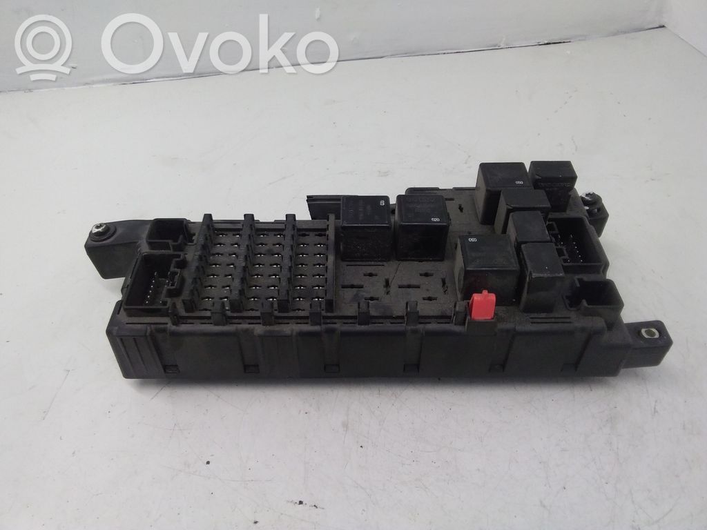 Volvo S80 Fuse module 