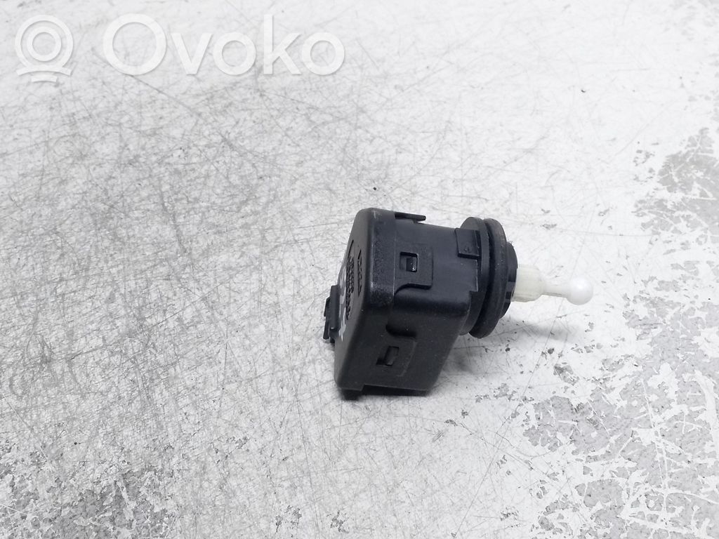 Volkswagen PASSAT B5.5 Silniczek regulacji świateł 