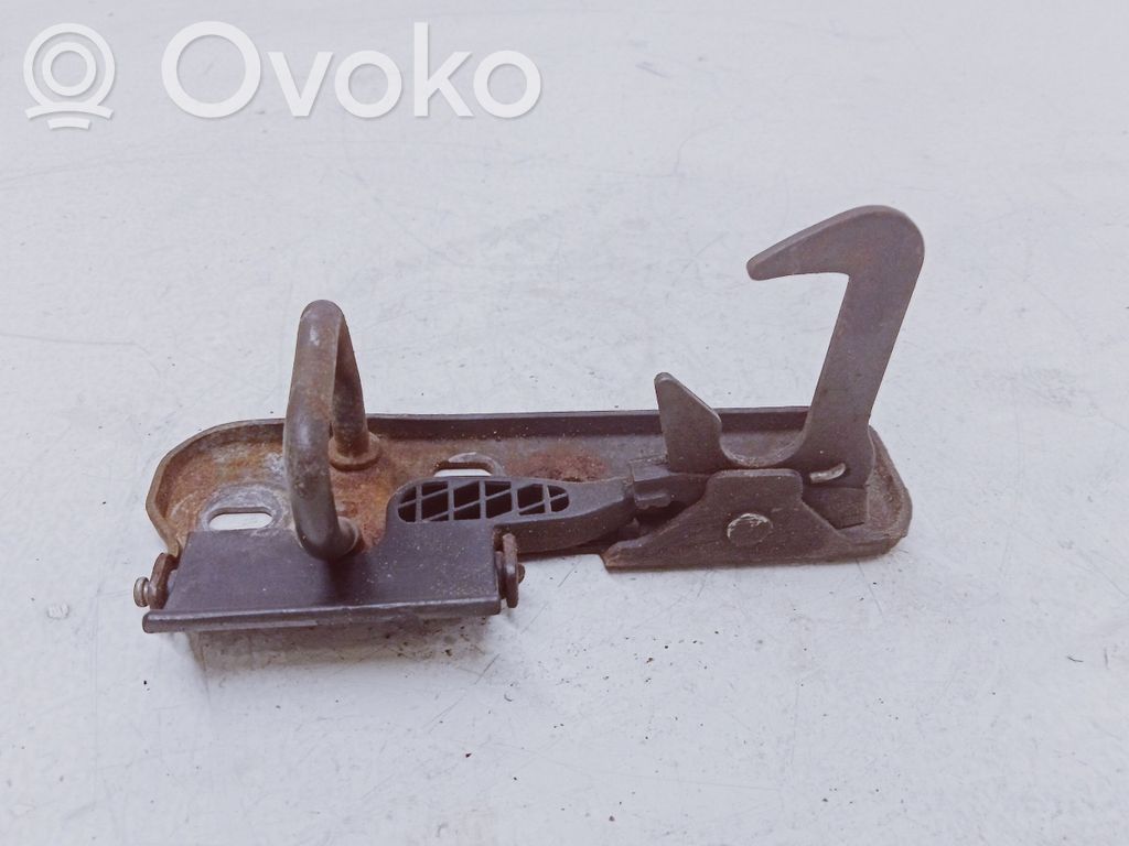 Système poignée, câble ouverture de capot   1K0823480