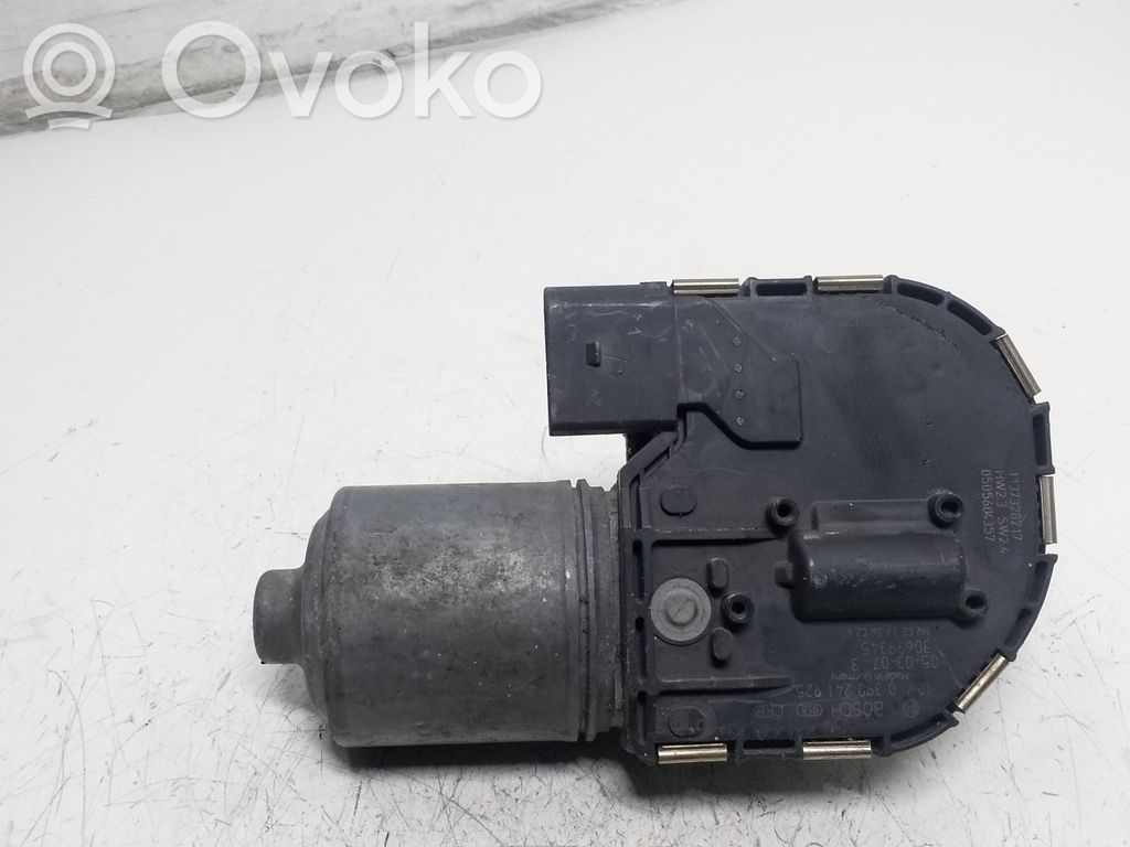Volvo V50 Valytuvų varikliukas 