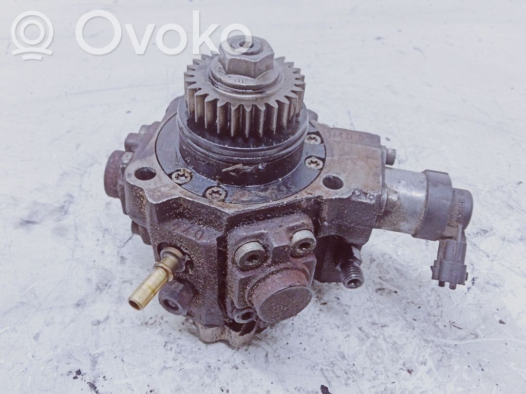 Renault Trafic II (X83) Fuel injection high pressure pump 