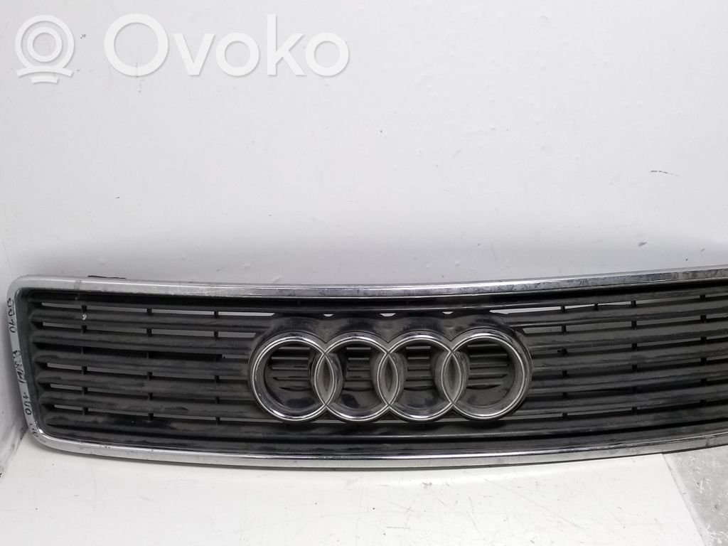 Grilă față   4A0853651