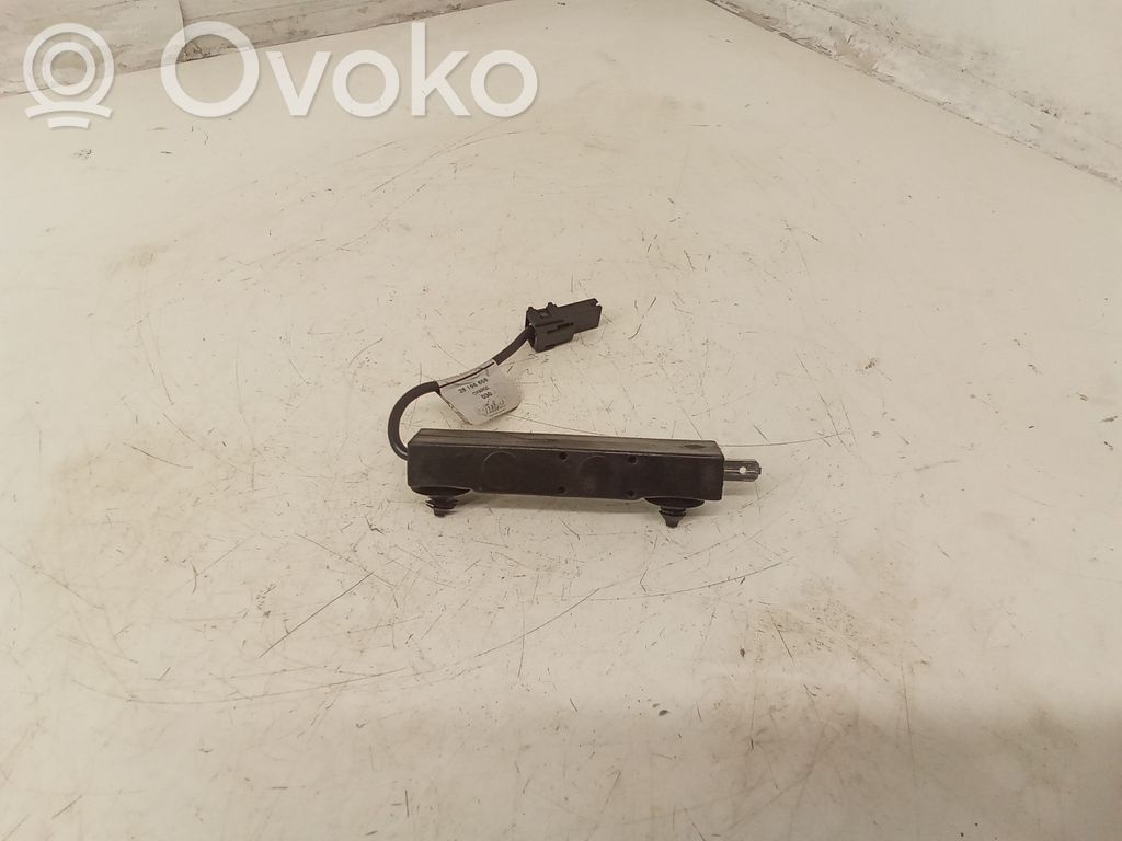 Mercedes-Benz E W212 Amplificatore antenna