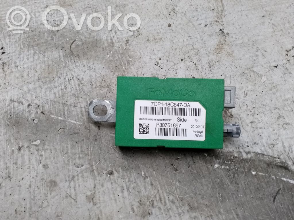 Ford Kuga I Antenos stiprintuvas 