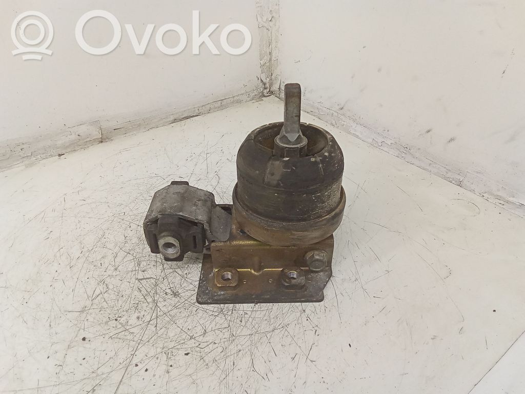 Ford Galaxy Moottorin kiinnikekorvake 