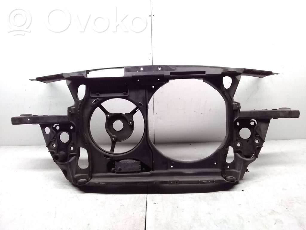 Audi A6 S6 C5 4B Radiatorių panelė 
