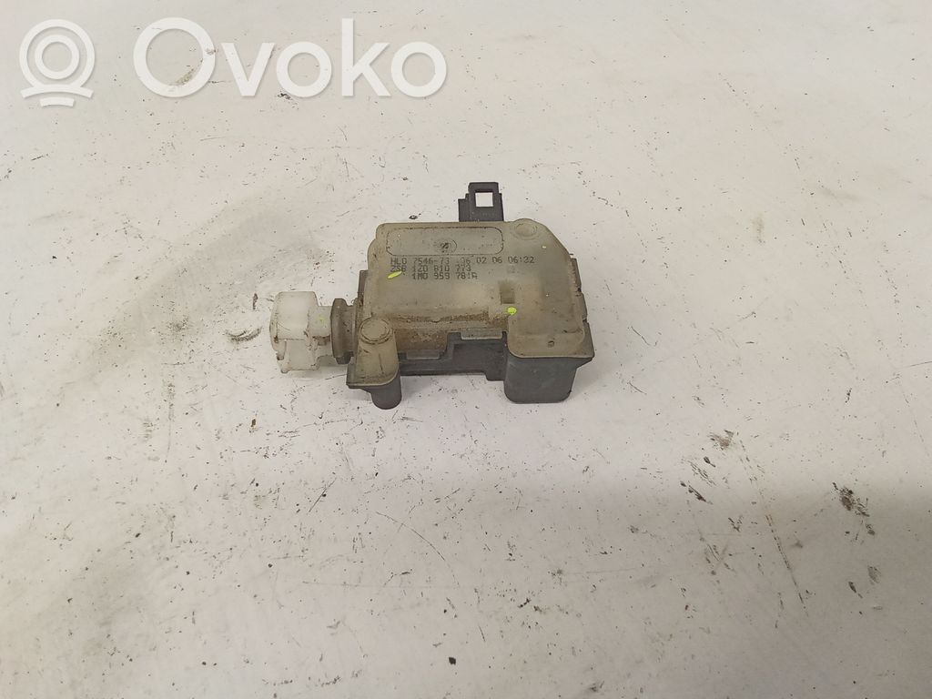 Skoda Octavia Mk2 (1Z) Motorino del tappo del serbatoio del carburante