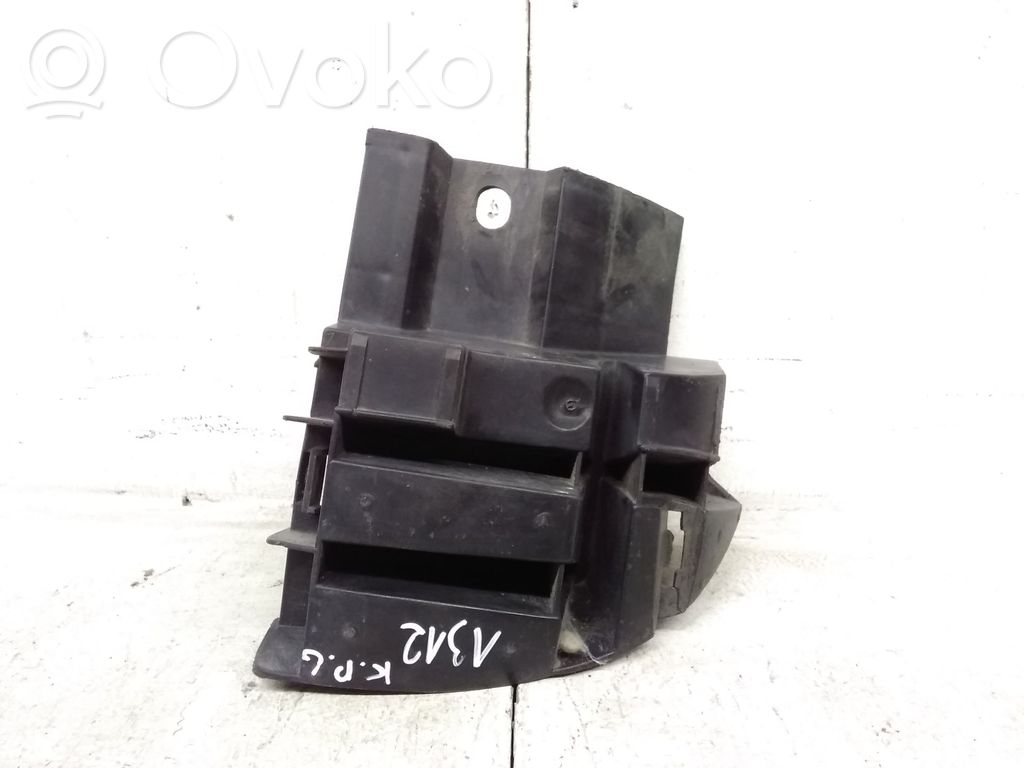 Mercedes-Benz Sprinter W901 W902 W903 W904 Soporte de montaje del parachoques trasero 