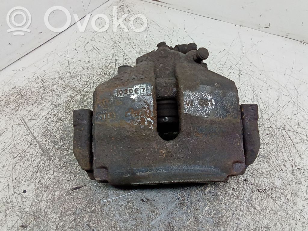 Audi A3 S3 8P Etujarrusatula 