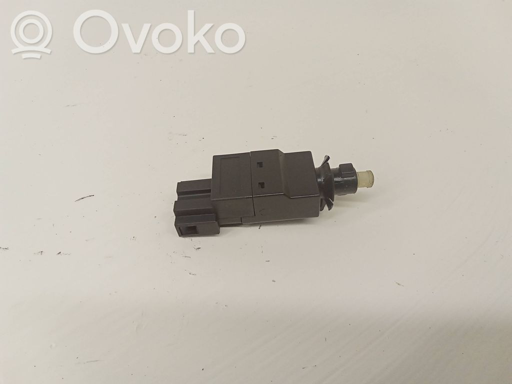 Mercedes-Benz CLS C219 Brake pedal sensor switch 