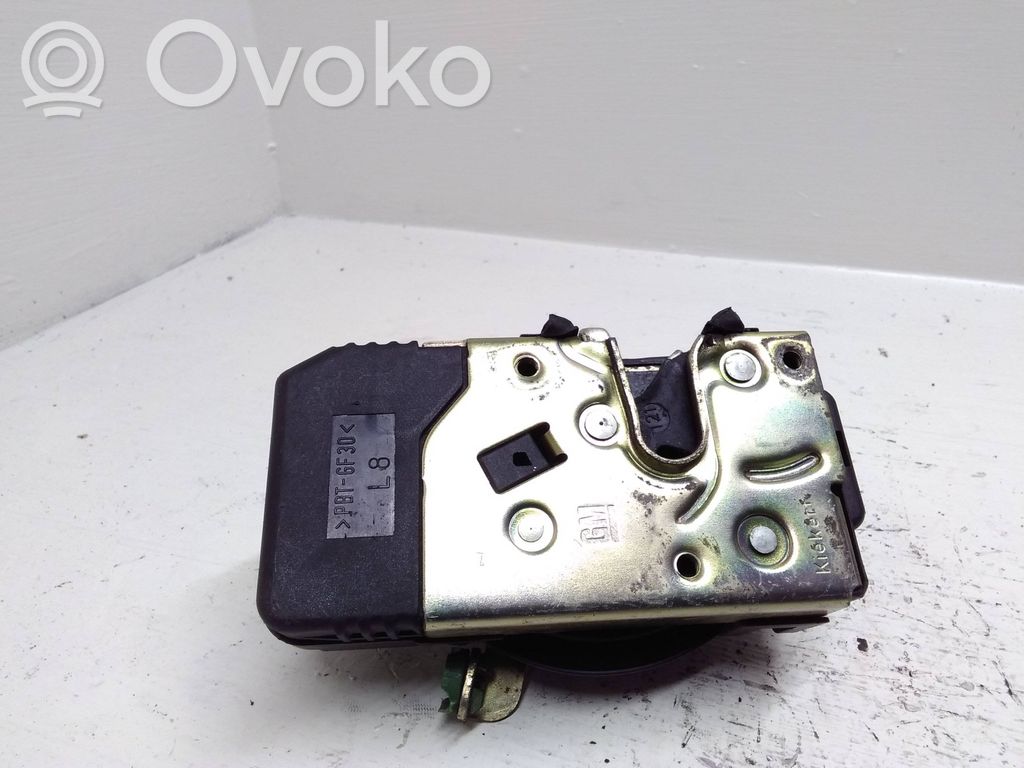 Opel Zafira A Etuoven lukko 