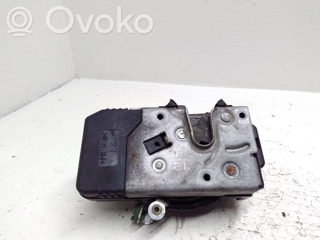 Opel Astra G Zamek drzwi przednich 